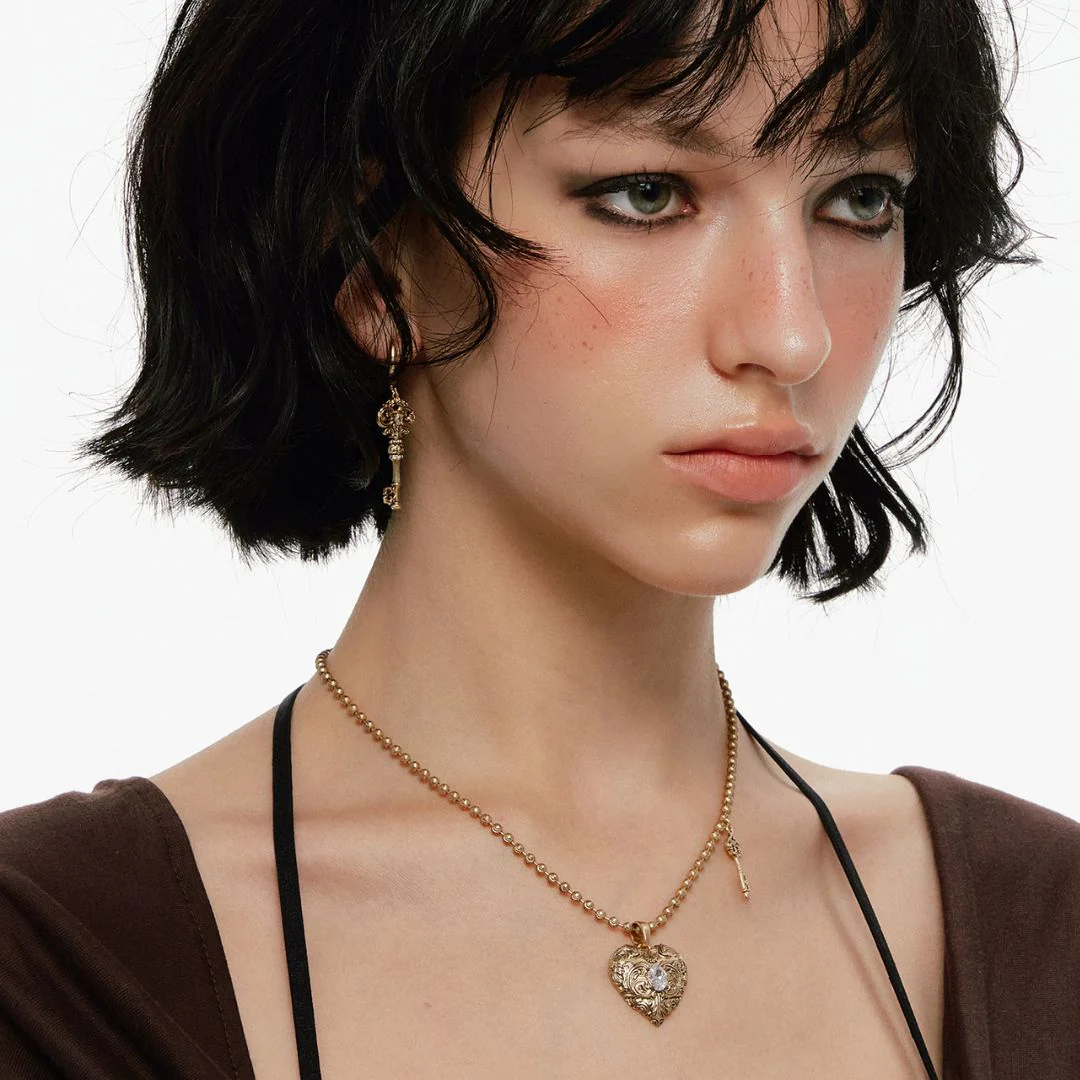 Aveline Necklace - Image 5
