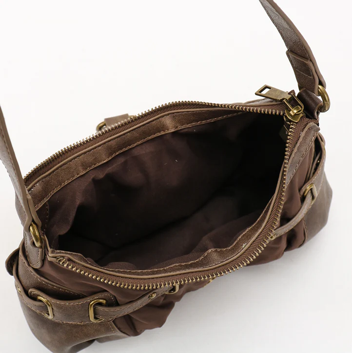 Nicole Baguette Bag - Image 9