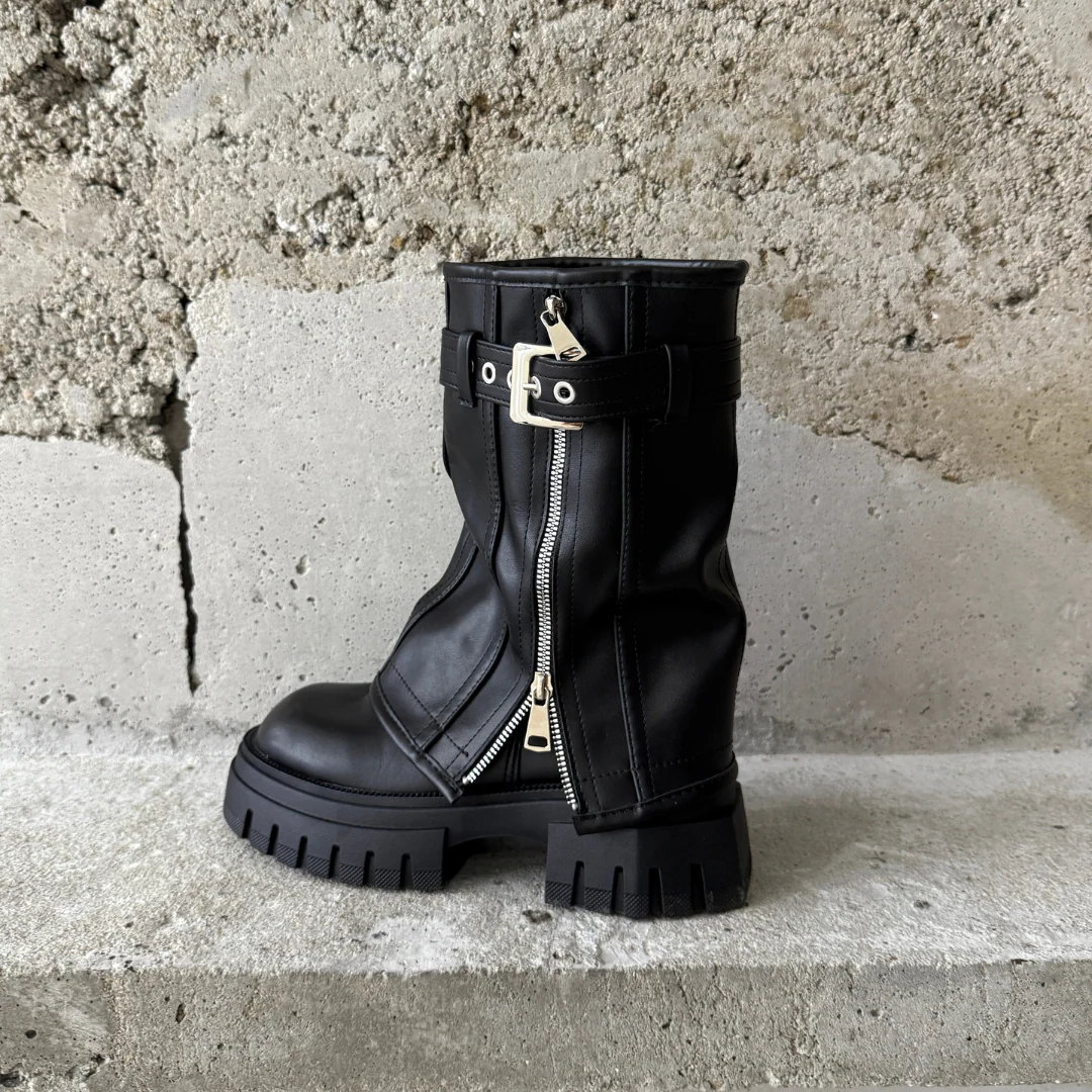 Platform Fold Over Chunky Boots - Image 4