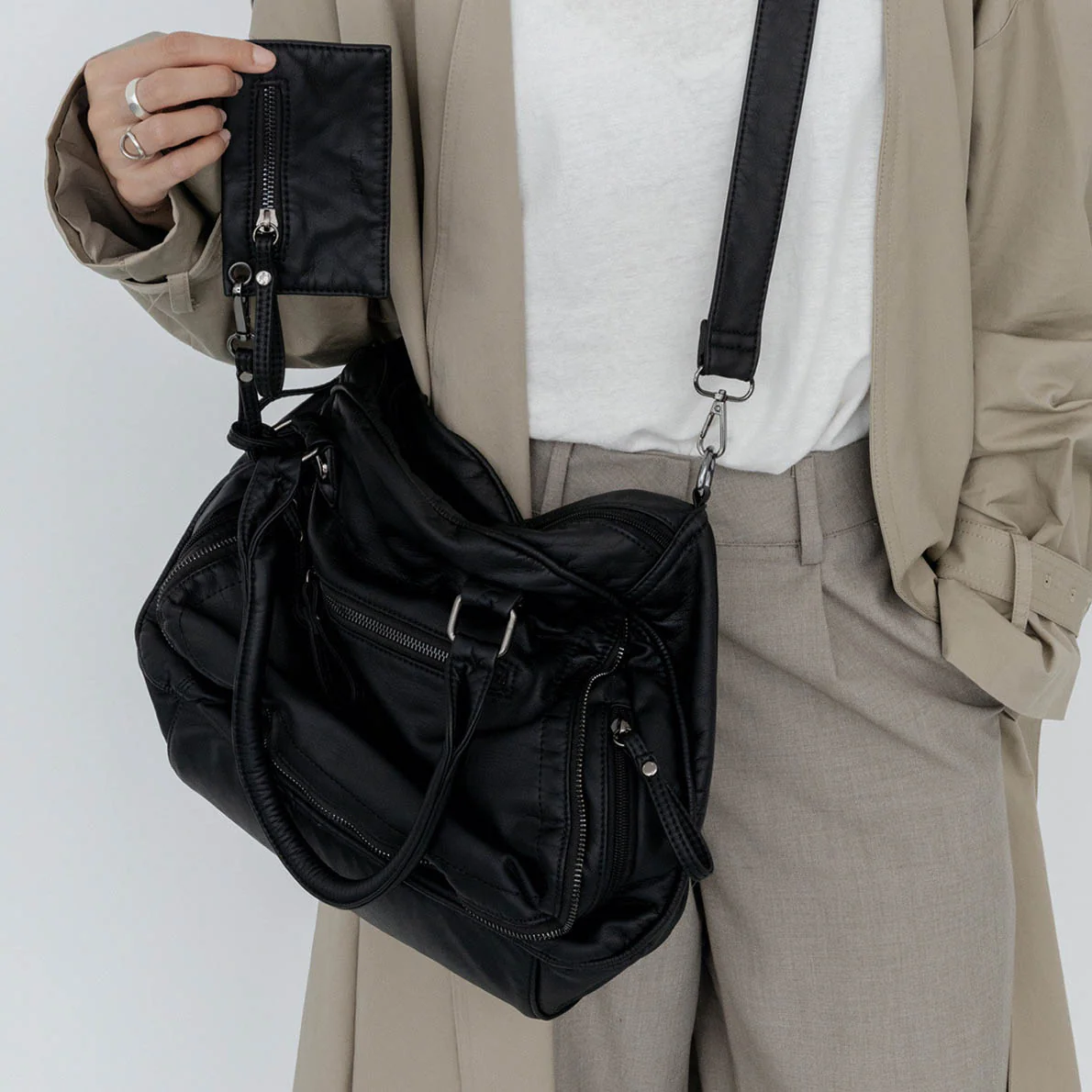 Quinn XL Tote Bag - Image 8